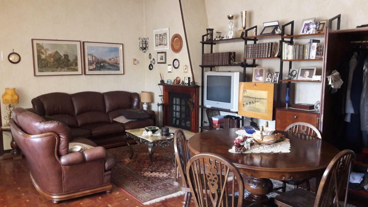 Vila La Casa Dei Nonni Moncrivello Exteriér fotografie